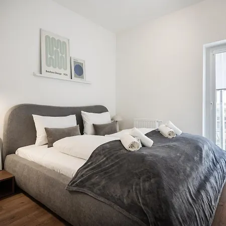 Desert Dream 布达佩斯